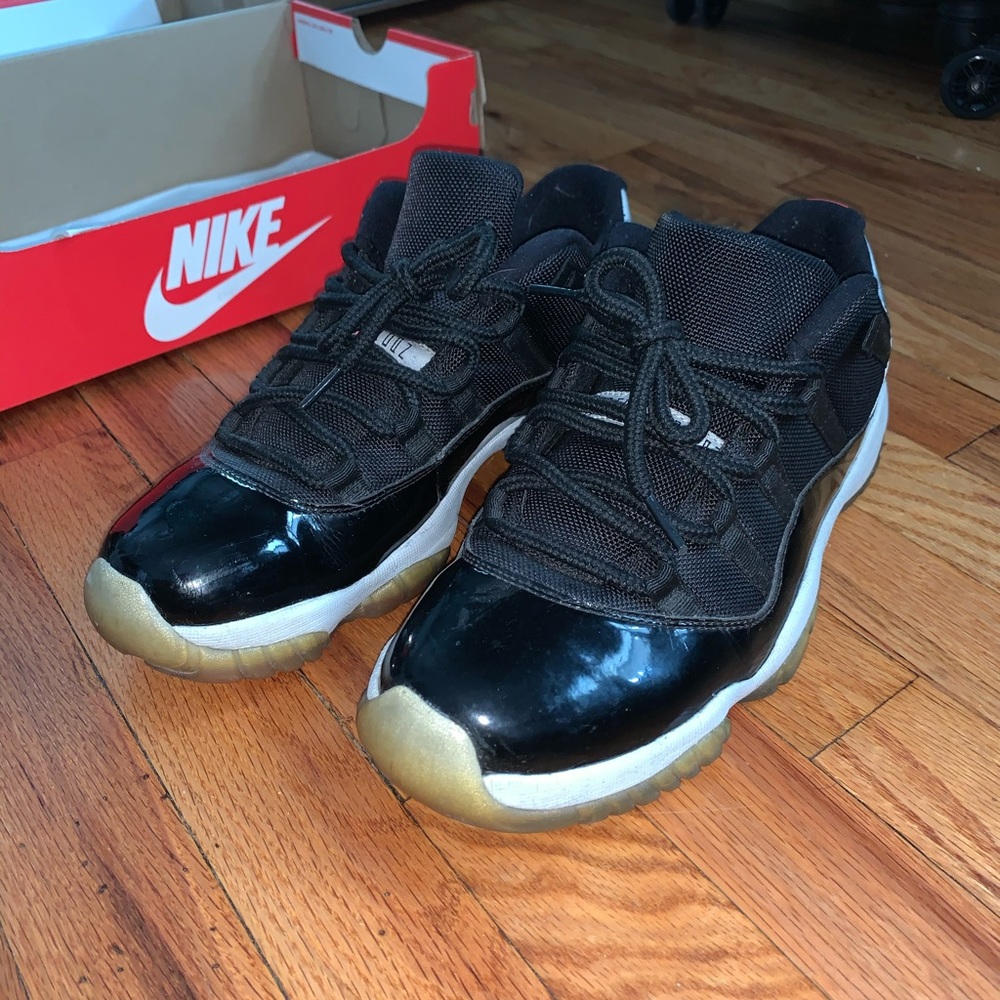 Jordan 11s Infrared lows
